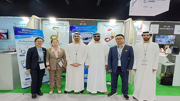 榴莲视频黄色廠家與阿聯酋客戶交流 榴莲视频黄色廠家與阿聯酋客戶交流